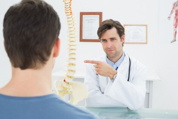 ärztliche Beratung bei zervikaler Osteochondrose
